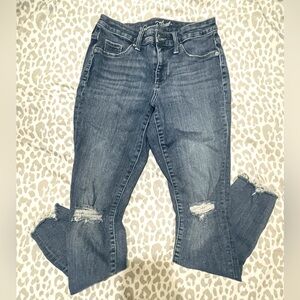 Target brand Universal Thread jeans